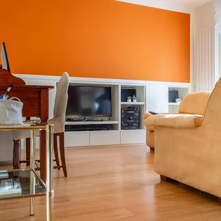 Apartament Casa Vincy, Ospitar