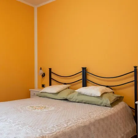 Apartament Casa Vincy, Ospitar *